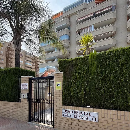 Casa Blanca Apartment *