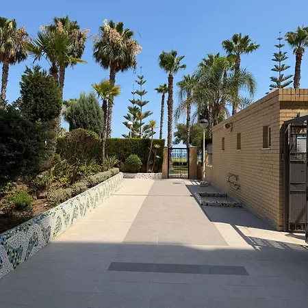 Casa Blanca Apartment El Borseral